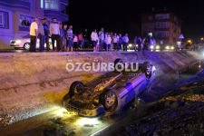 İKİ FARKLI KAZADA 6 KİŞİ YARALANDI