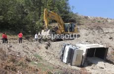 KAMYONUN ALTINDA KALARAK CAN VERDİ