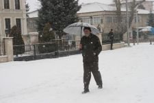 KAR BU KEZ SERT GELDİ