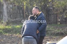 KARDEŞİNİ ARABADA ÖLDÜRDÜ