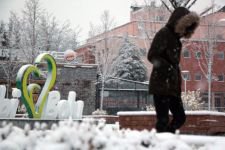 KENT MERKEZİ BEMBEYAZ OLDU