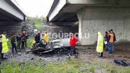 KÖPRÜDEN DÜŞEN OTOMOBİLDE CAN VERDİ