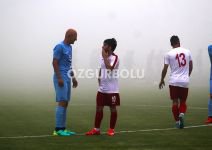 MAÇ YARIDA KALDI