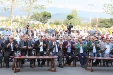 MUHTEŞEM OTELE GÖRKEMLİ AÇILIŞ