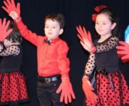 NAFİZE BAYSAL'DAN MUHTEŞEM ÇOCUK ŞENLİĞİ