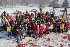 ÖĞRENCİLER VE ÖĞRETMENLER KUŞLARA UMUT OLDU