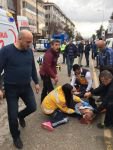 OTOBÜSÜN ÇARPTIĞI ŞAHIS YARALANDI