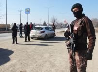 POLİS KUŞ UÇURTMUYOR