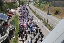 RABİA İŞARETİ YAPARAK KARŞILADILAR