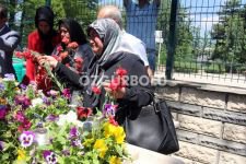 ŞEHİT ANNESİ GÖZYAŞLARINA BOĞULDU