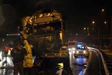 TEM'DE TIR TIR'A ARKADAN ÇARPTI