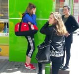 ÜNİVERSİTELİ KIZ GÖZYAŞLARINA BOĞULDU