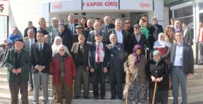 YAŞLILAR HİGHWAY'DE GÖNÜLLERİNCE EĞLENDİ