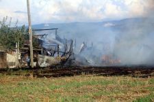 1 DÖNÜM ARAZİ KÜL OLDU