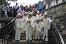 25 ÇOCUK SÜNNET OLDU