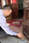 3 GÜZEL YAVRUYA KAPILARINI AÇTILAR