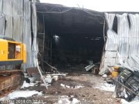 2 KAMYONET VE DEPO KÜL OLDU