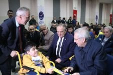 AZİZ YILDIRIM'A SEVGİ GÖSTERİSİ