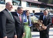 "KURDUKLARI İTTİFAK ÇÖKECEKTİR"