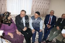 BAŞKAN YILMAZ HASTALARI YALNIZ BIRAKMADI