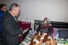 BAŞKAN YILMAZ HASTALARI YALNIZ BIRAKMADI