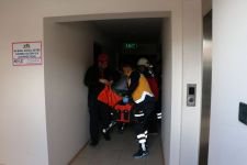 BAYGIN HALDE BULUNAN KADIN HASTANEYE KALDIRILDI