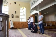 CAMİ HOCASI VE ÖZCAN O FOTOĞRAFI ANLATTILAR