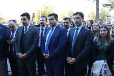 DUYGU YÜKLÜ VEDA...