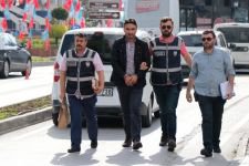 ENİŞTESİNİ İŞYERİNİN ÖNÜNDE VURDU