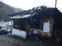 EVSİZ AİLEYİ BAŞKAN YALNIZ BIRAKMADI