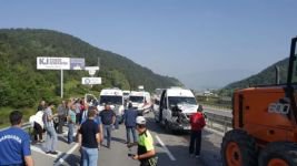 GEREDE YOLUNDA 10 KİŞİ YARALANDI