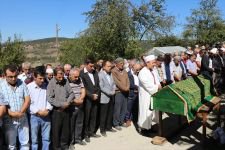 GÖZYAŞLARIYLA SON YOLCULUĞUNA UĞURLANDI