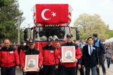 GÖZYAŞLARIYLA UĞURLANDILAR