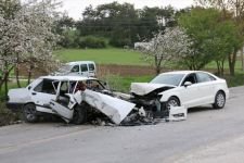 HAMİLE KADIN YARALANDI 1 KİŞİ HAYATINI KAYBETTİ