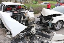 HAMİLE KADIN YARALANDI 1 KİŞİ HAYATINI KAYBETTİ