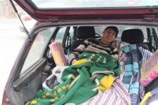 HASTANEYE GİDERKEN ÖLÜMDEN DÖNDÜ