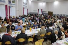 HER GÜN YÜZLERCE KİŞİYE İFTAR VERİLİYOR