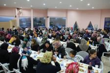 HER GÜN YÜZLERCE KİŞİYE İFTAR VERİLİYOR