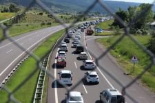 İSTANBUL ANADOLU'YA AKIYOR