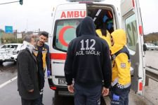 KAVŞAKTA KAZA, 5 YARALI