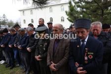 KIBRIS GAZİSİ TOPRAĞA VERİLDİ