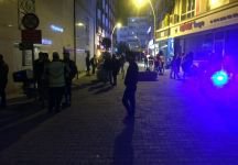 KIZ MESELESİ YÜZÜNDEN CADDE KARIŞTI