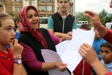 MAHALLELİNİN BAZ İSTASYONU İSYANI