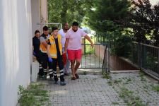 MAHSUR KALAN KADININ YARDIMINA İTFAİYE KOŞTU