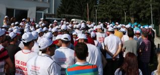 MAKARNA FABRİKASINDA TOMA'LI GREV