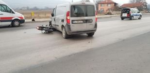 MOTOSİKLET SÜRÜCÜSÜ ÖLÜMDEN DÖNDÜ