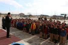 ÖĞRENCİLERDEN HAYVANLARA YARDIM ELİ