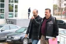 OTOMOBİLDEN CEPHANELİK ÇIKTI