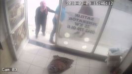 POLİSİ ARADI DİYE HASTANELİK OLDU