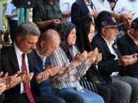 PROTOKOL ŞEHİTLİKTE